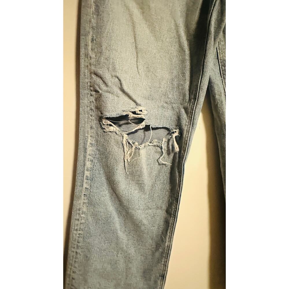 AMERICAN EAGLE Skylight Blue Strigid Ripped Knee  High-Waisted Stovepipe Jeans - Picture 7 of 16